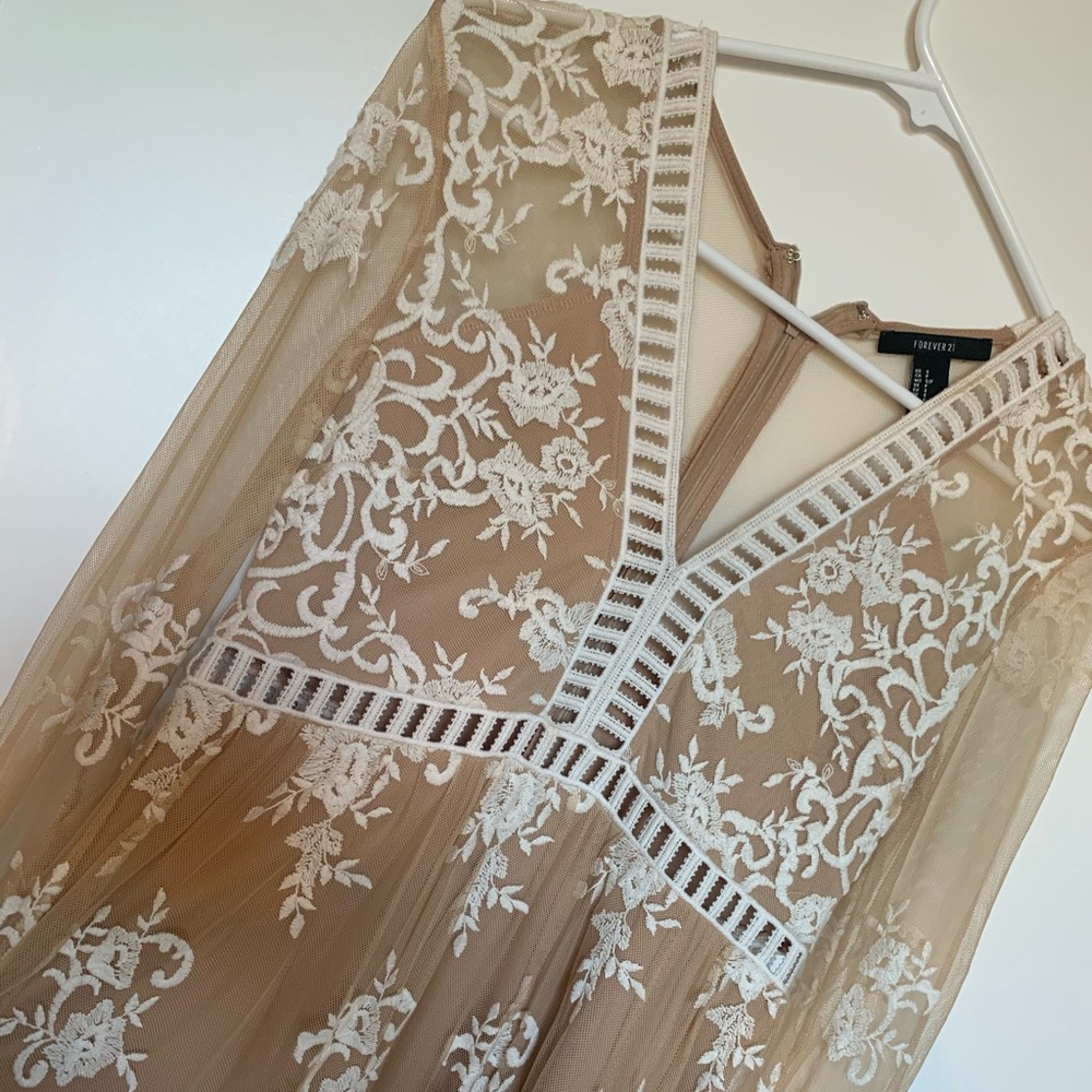 Lace Maxi Dress